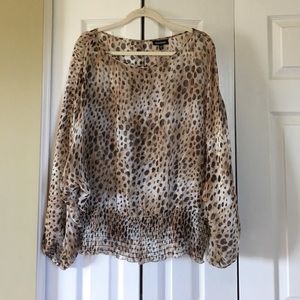 Bebe leopard print open-back blouse Sz M